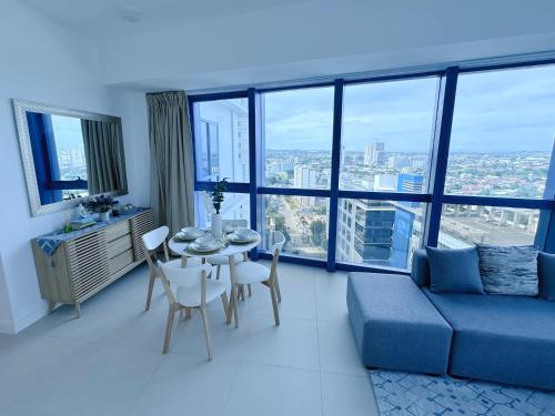 Sky High Living at 38 Park Avenue