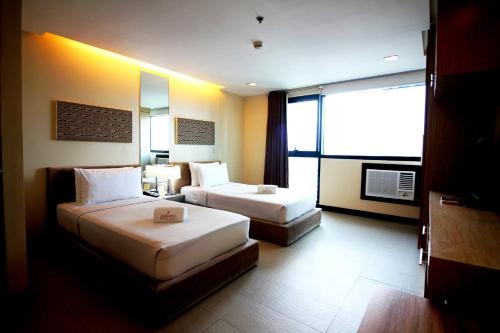 BSA Twin Towers Condotel