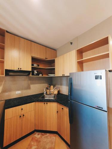 Condo Unit with Balcony Avida IT Park