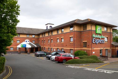 Holiday Inn Express Exeter East