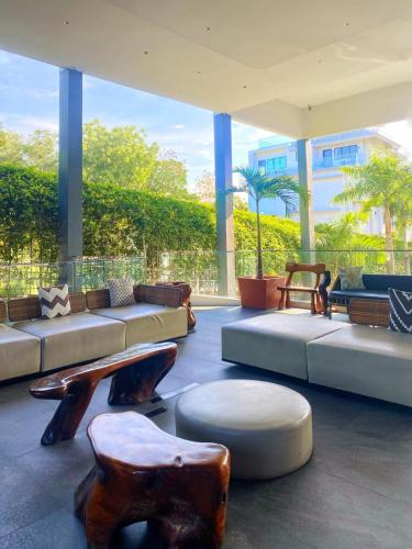 Pinnacle Resort & Villas