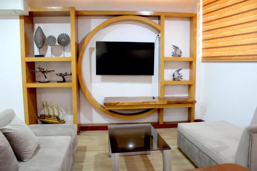 Dancenter Boss Hotel Near Clark International Airport