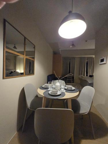 ScandiCozy Studio NAIA T3 Newport Wifi Pool Netflx