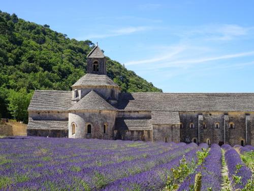 Clos St Pierre De Fraisse