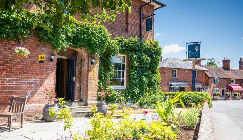 The Kings Head Hotel - Inn