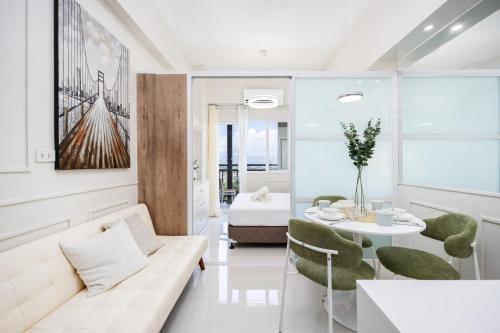 Primeworld District Condo - Near Mactan Airport