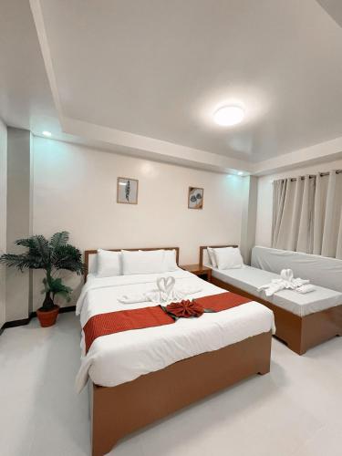 The Lumber Hotel and Resort