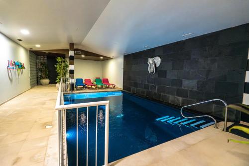 HENRI'S APARTMENTS - Pateo de Santo António