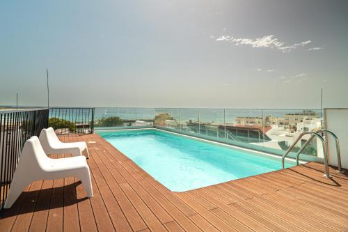 HENRI'S APARTMENTS - Pateo de Santo António