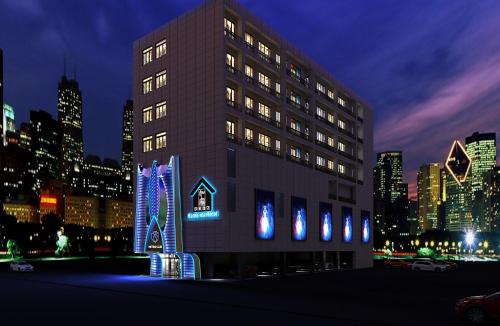 Home me Hotel Makati