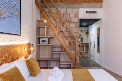 Brick Hotel
