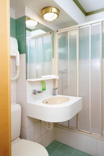 Arlette Am Hauptbahnhof