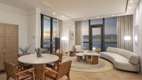 Hyatt Regency Izmir Istinye Park