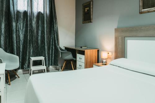 Hostal Mont Royal