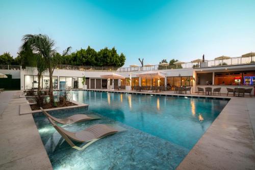 Prive Suite Side & Spa Hotel