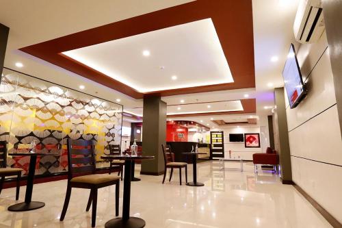 Hotel Sogo - Monumento, LRT Station