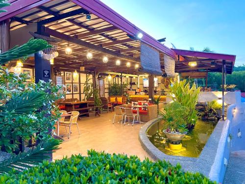 Galera Lodge & Cafe