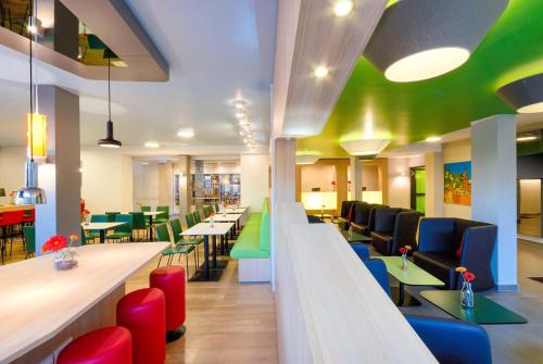 B&B HOTEL Freiburg-Süd