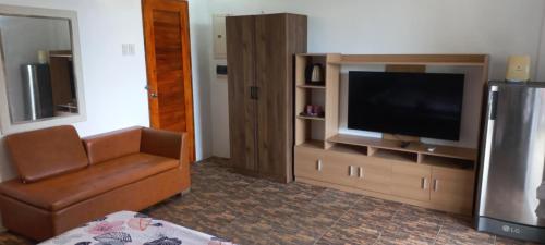 Anda Poseidon's Beach Resort & Watersports