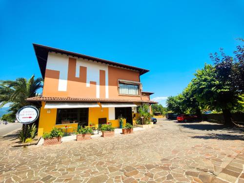Hotel Tenesi