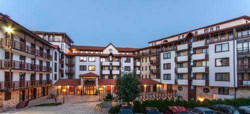 Grand Royale Apartment Complex & Spa