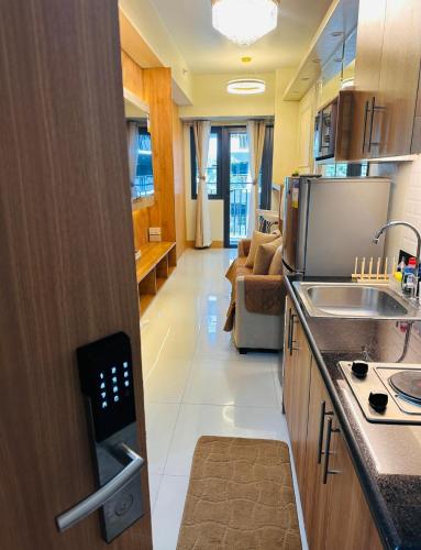 Kendra Suite at Shore 3 Residences, MOA Complex