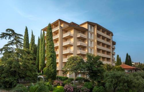 Remisens Casa Rosa