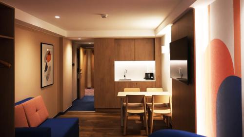 Holiday Inn Express & Suites Lisbon - Príncipe Real