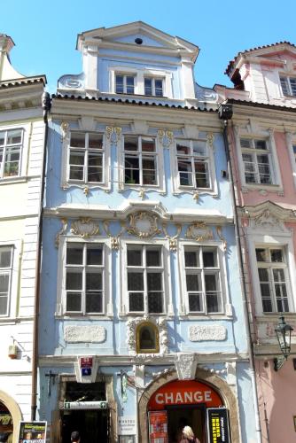 Charles Bridge Economic Hostel