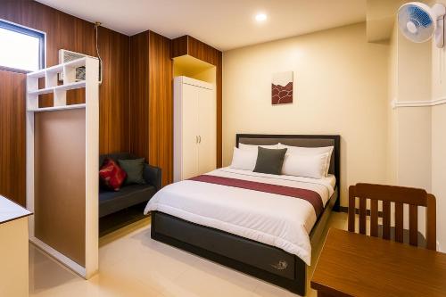 Home Stay Hotel