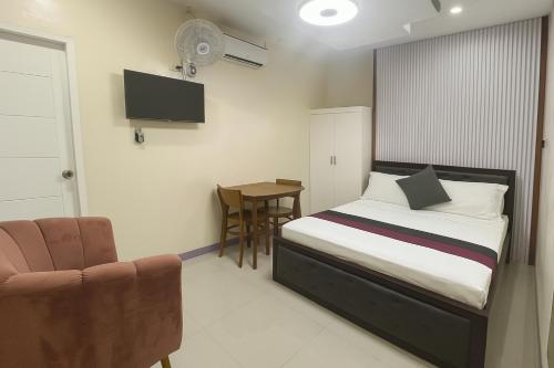 Home Stay Hotel
