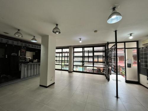 Spot On Junction Hostel