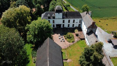 Le Domaine Du Chateau Blanc