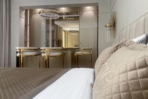 Monaco Premium Suites - NEW