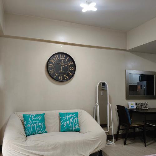 LDN 6E -Two Palm Tree