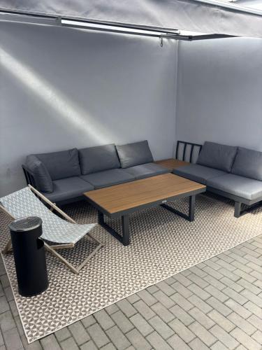 Apartment Ferienwohnung Monteurwohnung Ecke