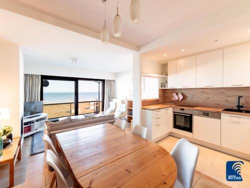Central De Haan Beach Getaway