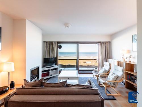 Central De Haan Beach Getaway