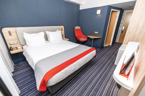 Holiday Inn Express Geneva Airport