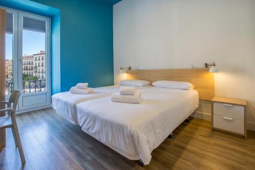 Mola! Hostel