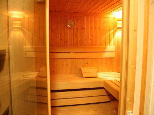 Apartment in Flachau near Ski Slopes