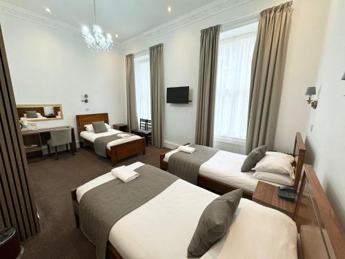 Sandyford Lodge