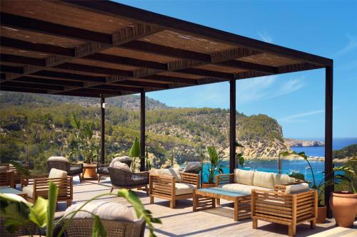 The Club Cala San Miguel Hotel Ibiza, Curio Collection by Hilton
