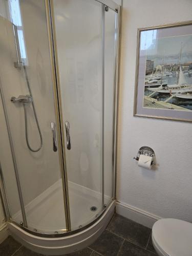 Holywell Guest House