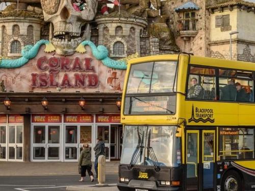 Las Palmas Hotel by the Sea