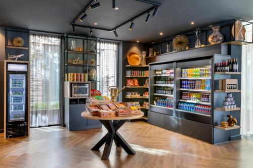 Renaissance Amsterdam Schiphol Airport Hotel