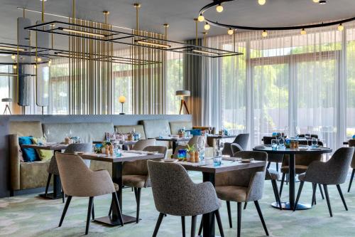 Renaissance Amsterdam Schiphol Airport Hotel