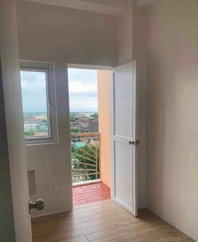 Riverside 2 Bedroom 5 Beds