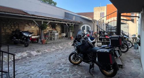 Mikulov Inn Penzion Zeme La Basta