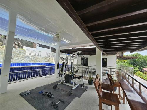 Eagles Nest Beach Resort Room 5